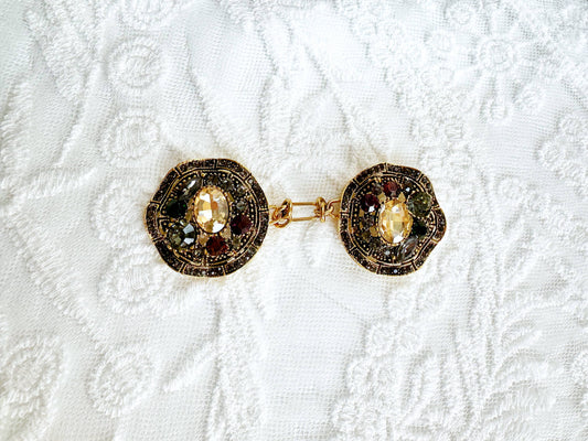 Bejeweled Gold Baroque Cinch Clip, Sweater Clasp KardiKlip