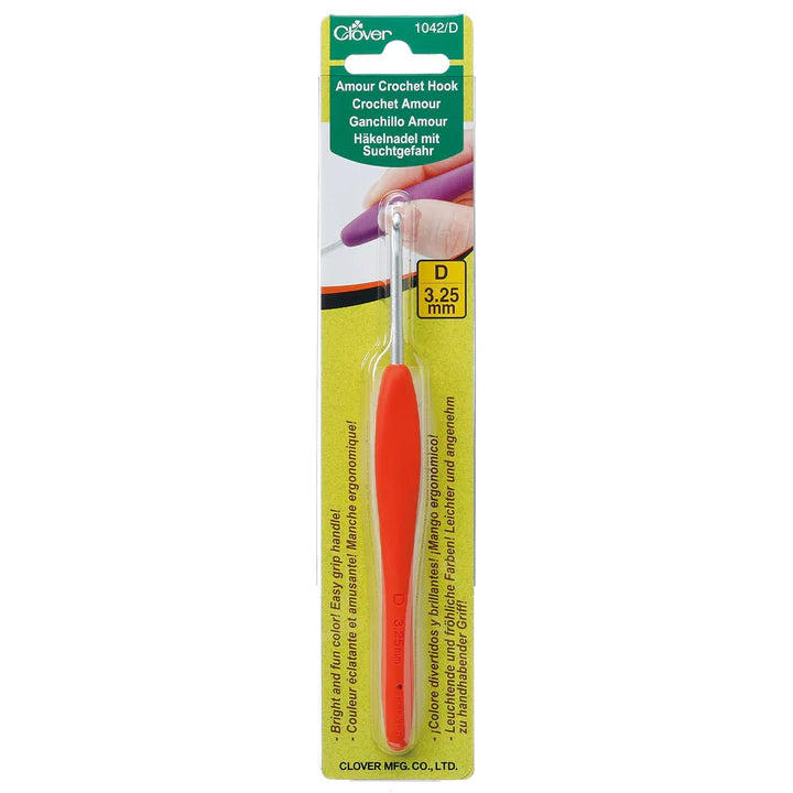 Amour Crochet Hooks by Clover