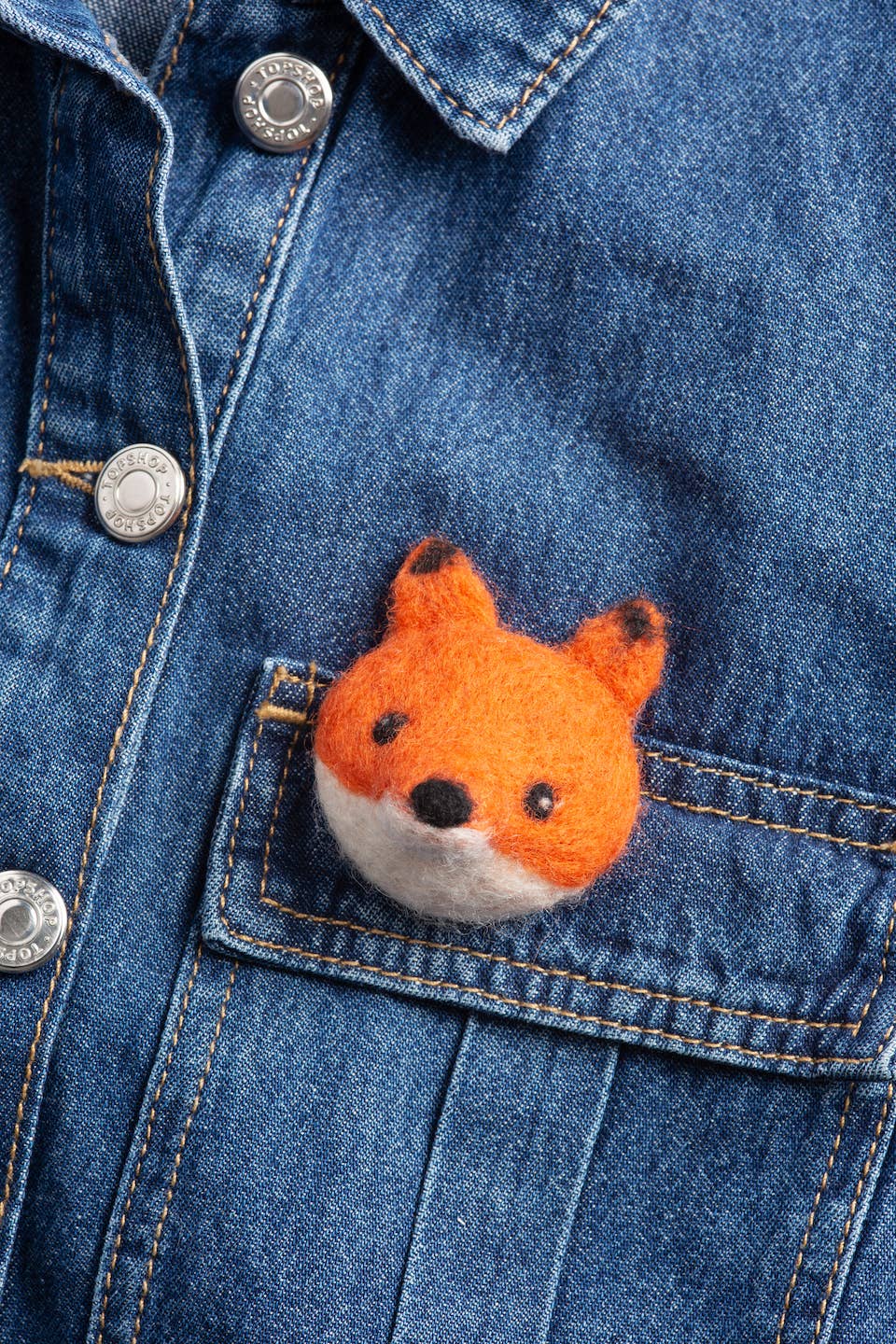 Fox Brooch Needle Felting Kit | Complete Craft Kit