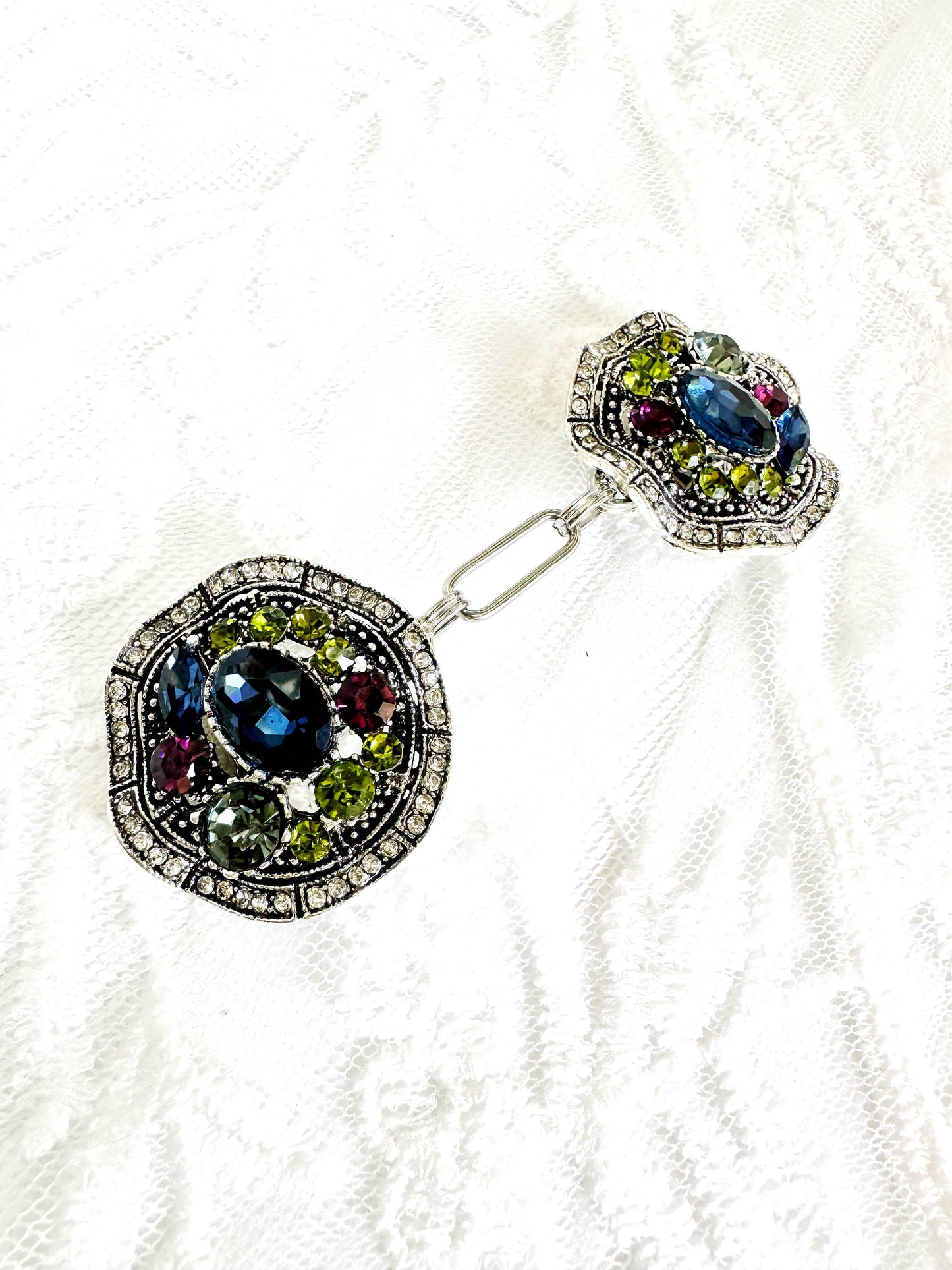Bejeweled Silver Baroque Cinch Clip, Sweater Clasp KardiKlip