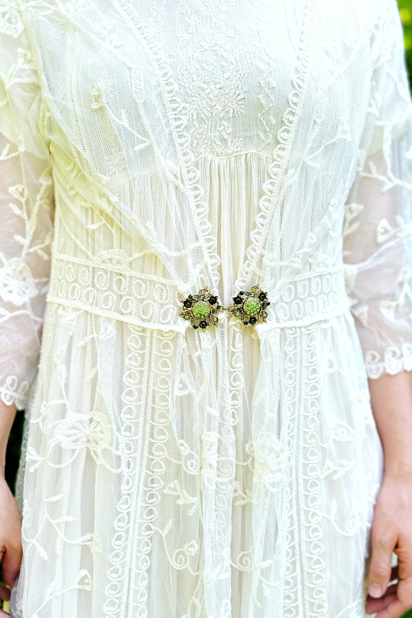 Green & Gold Cinch Clip, Gilded Sweater Clasp KardiKlip
