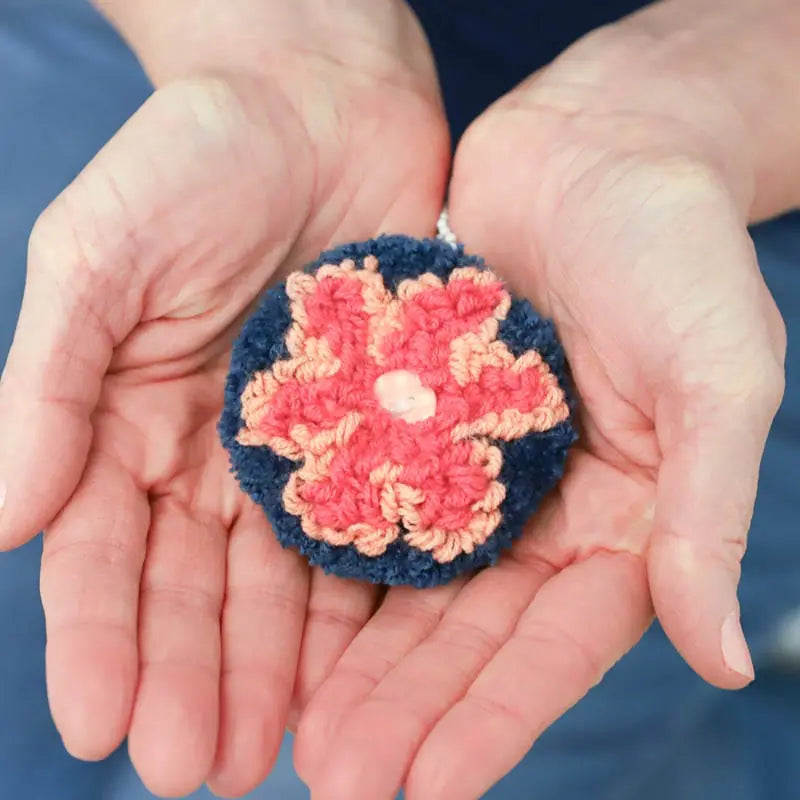 Needle Punch Daisy Keychain Workshop