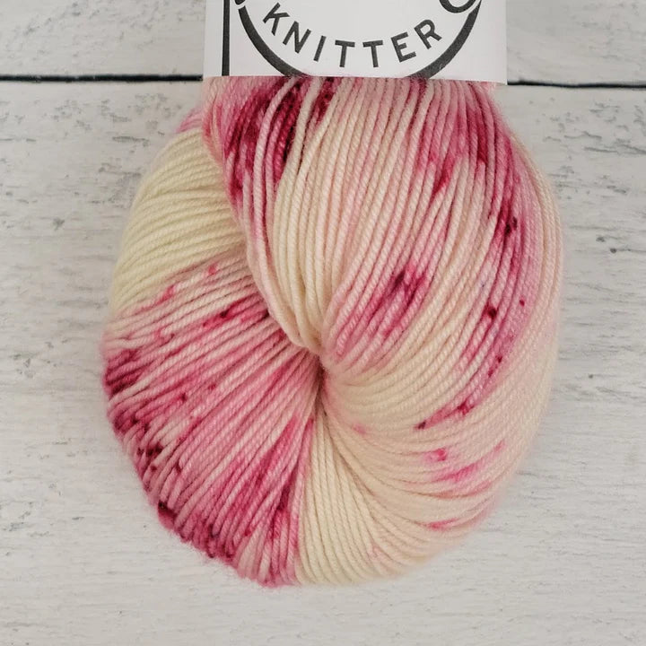 Grande Super Bulky by Plucky Knitter