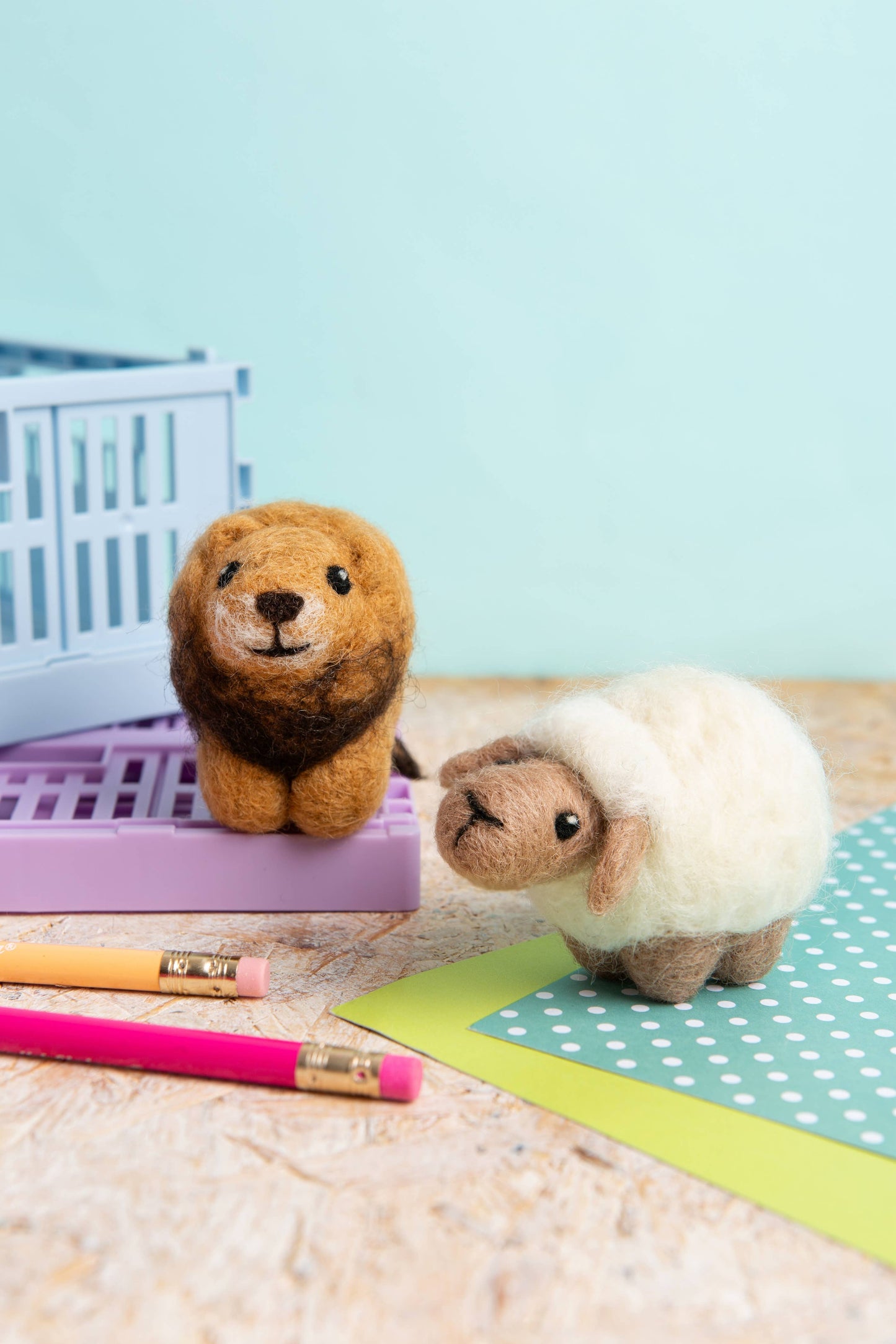 Lion Mini Needle Felting Kit | Beginner Craft Kit