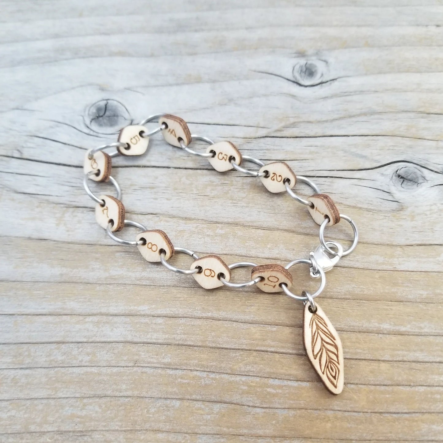 Row Counter Bracelet by Katrinkles