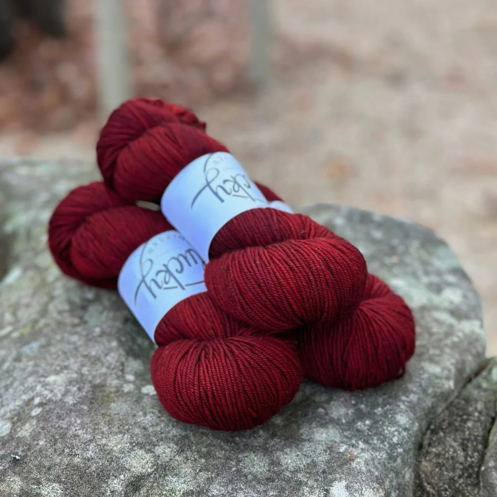 Primo DK by Plucky Knitter