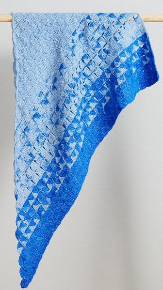 Urth Dalga Crochet Shawl Kit with Merino Gradient