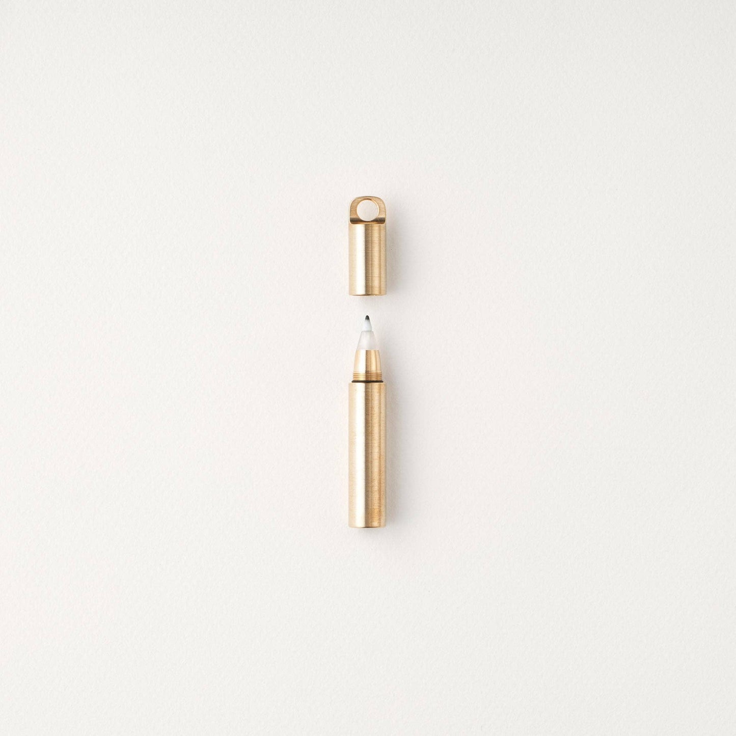 The Field Mouse – refillable travel pen