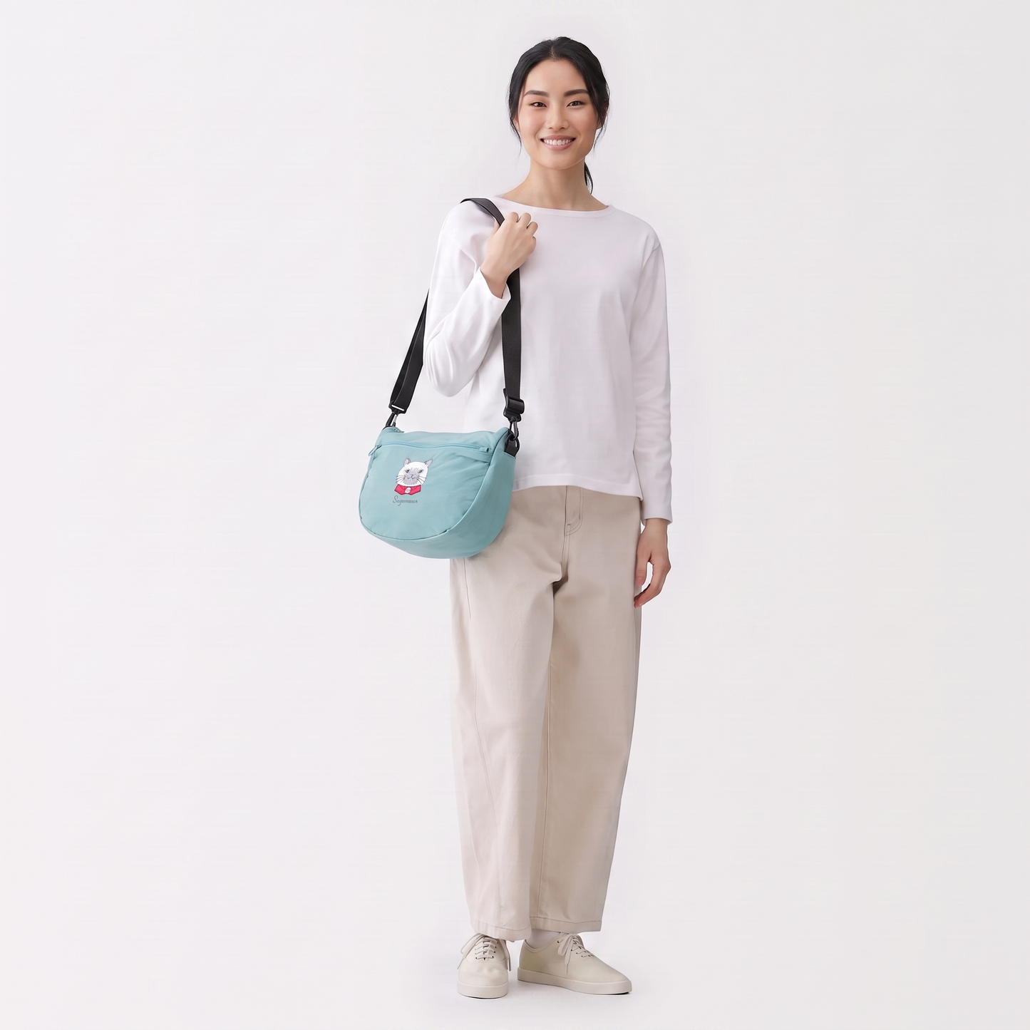 Kusuguru Japan Embroidered Cat Crossbody Bag Lightweight