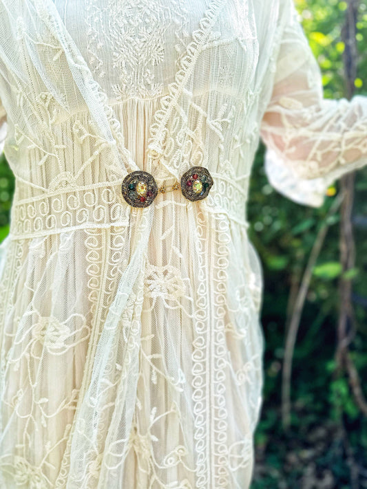 Bejeweled Gold Baroque Cinch Clip, Sweater Clasp KardiKlip