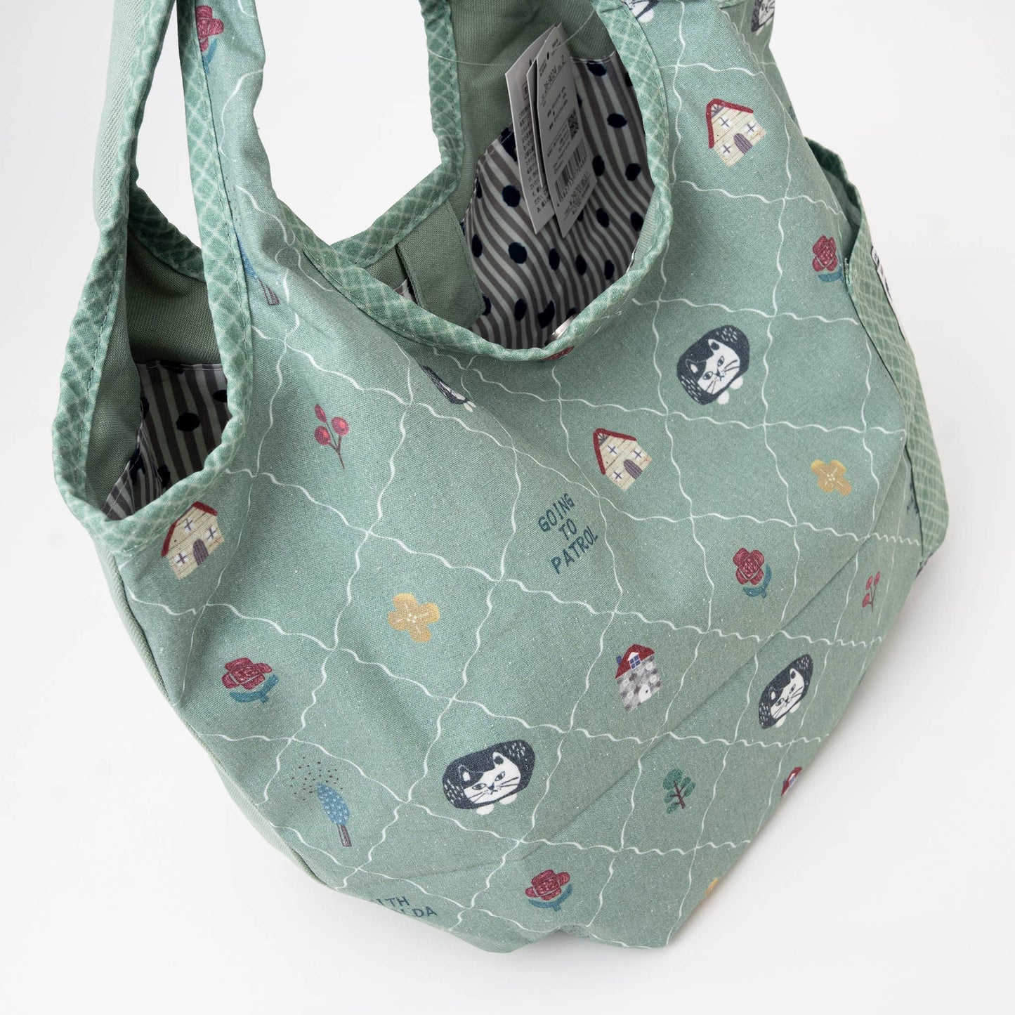 Kusuguru Japan Embroidered Climbing Cat Canvas Tote