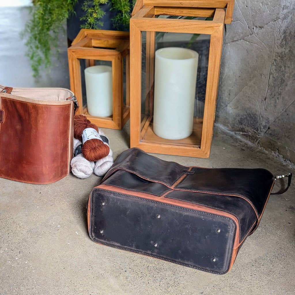 Telescopic Tote by Thread and Maple