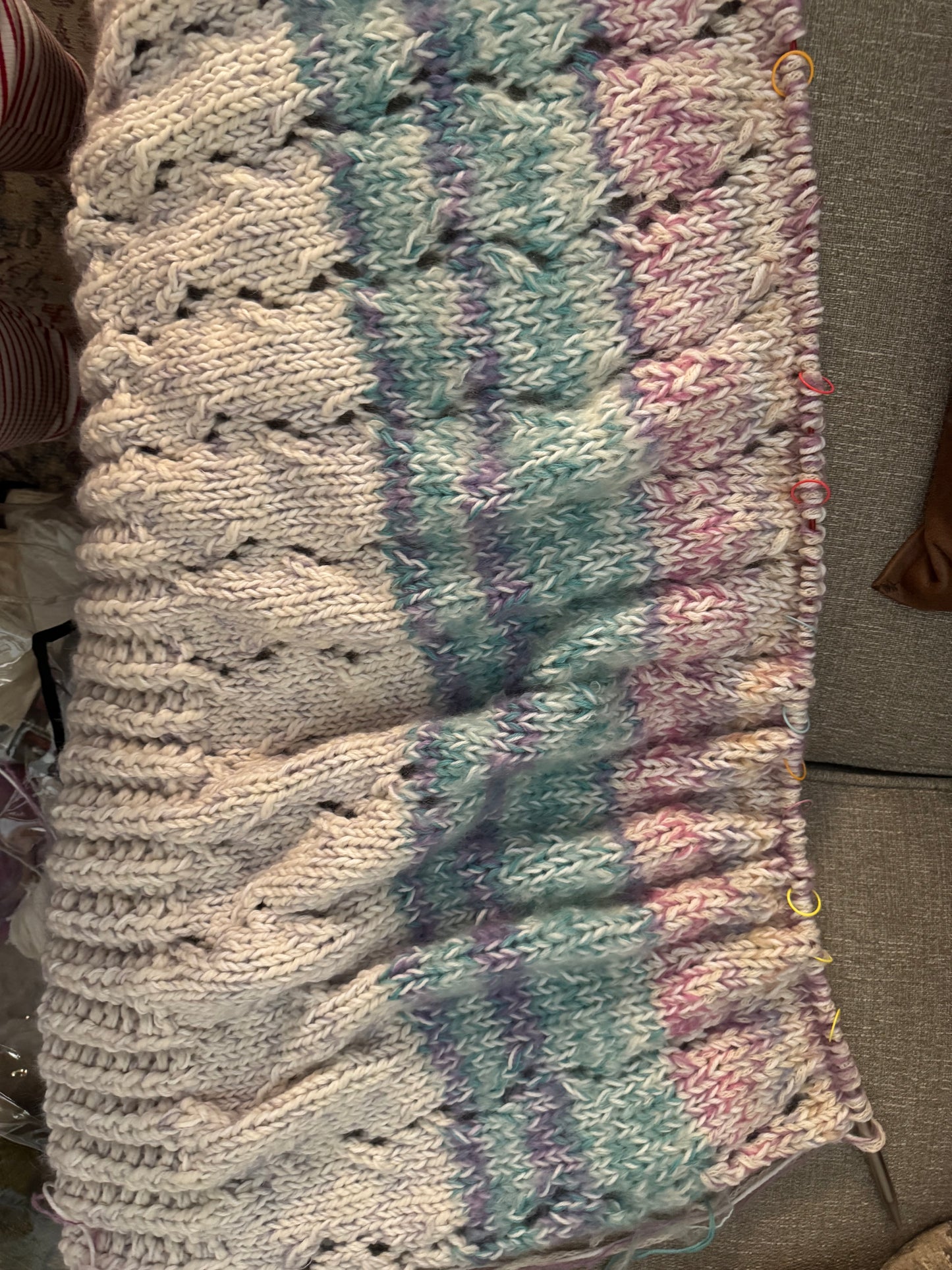 Squirrel's Delight Throw Kit