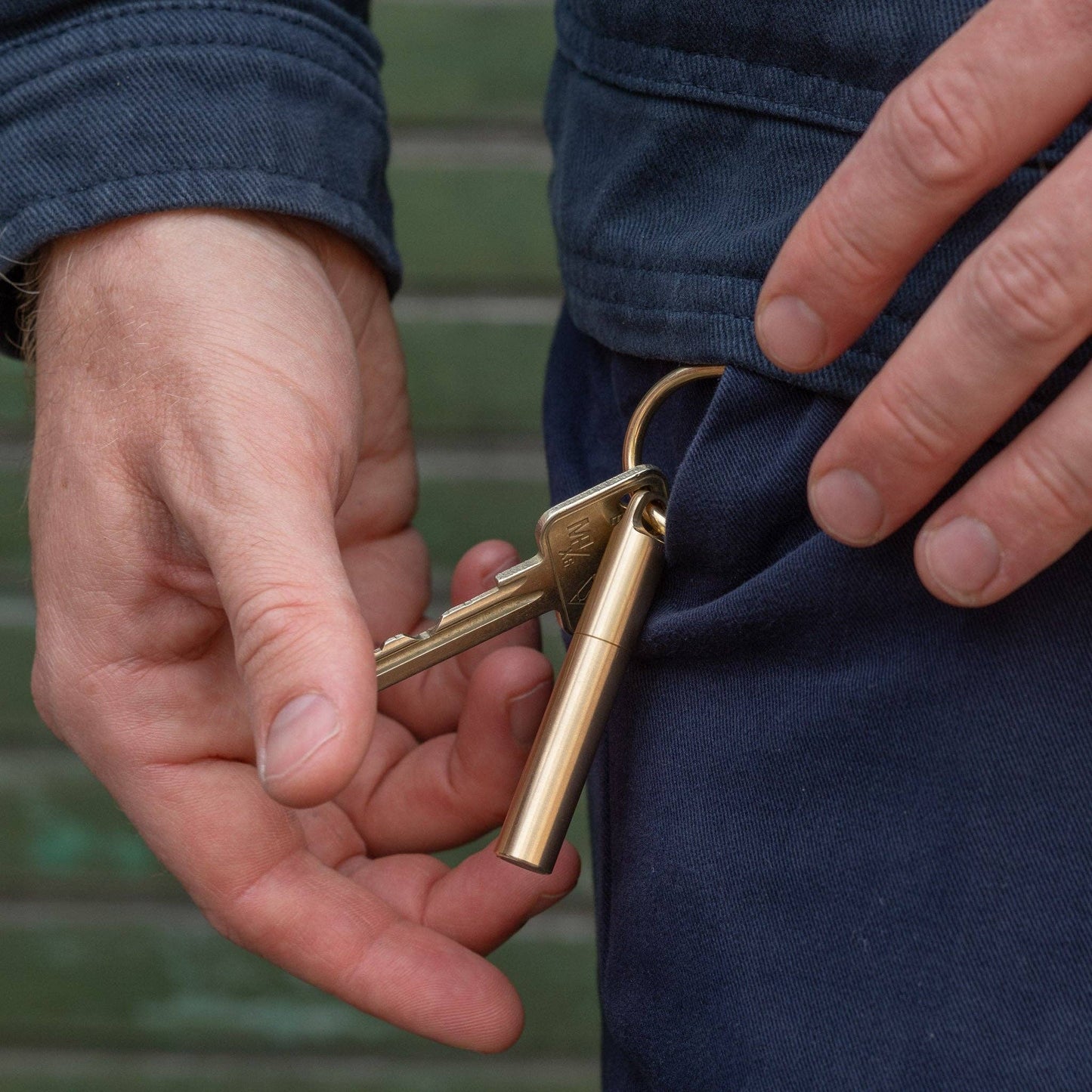 The Field Mouse – refillable travel pen