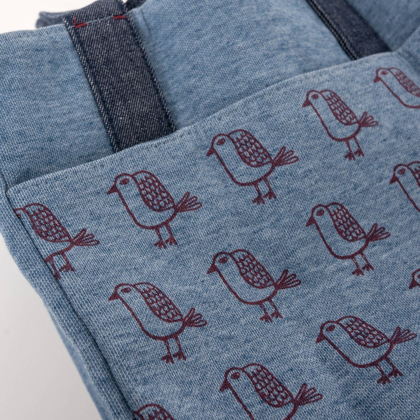 Kusuguru Japan Embroidered Cat Small Tote Bag - two color