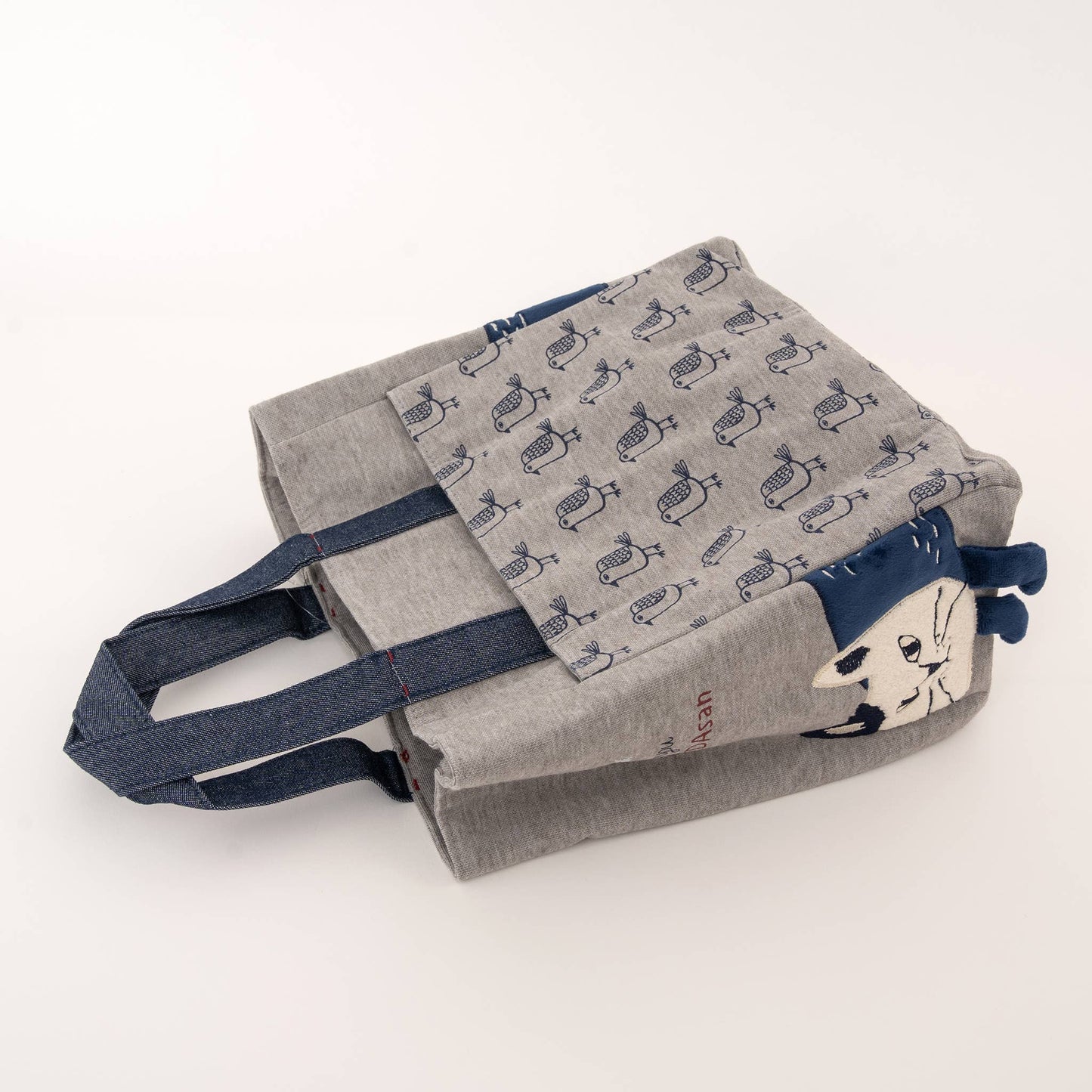 Kusuguru Japan Embroidered Cat Small Tote Bag - two color