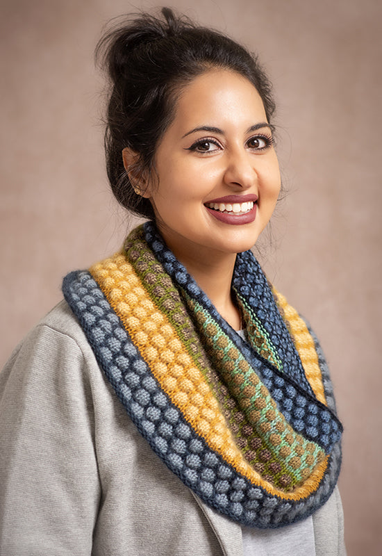 Cashmere Coloring Box