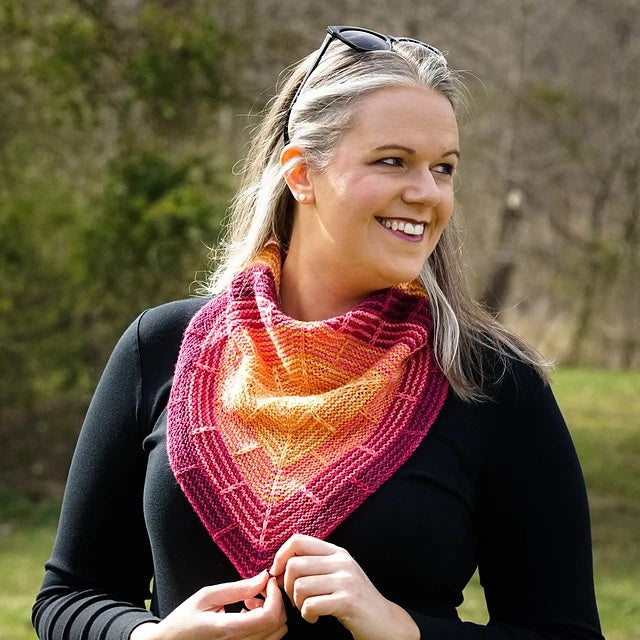Workshop: Brighten Up Cowl by Lisa K. Ross - Paper Daisy Creations