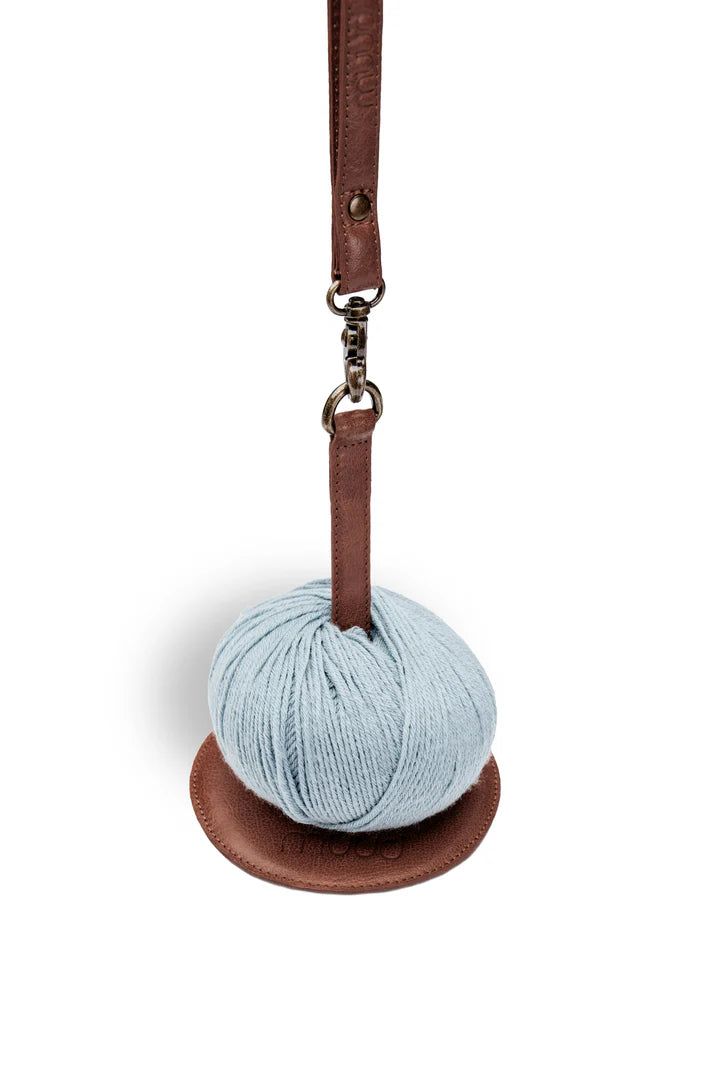 Gyrit Yarn Holder by Muud
