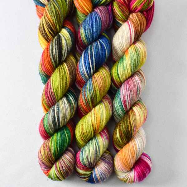 Yowza Mini DK by Miss Babs