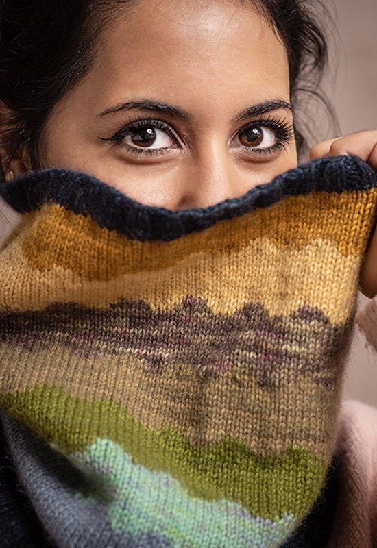 Cashmere Coloring Box