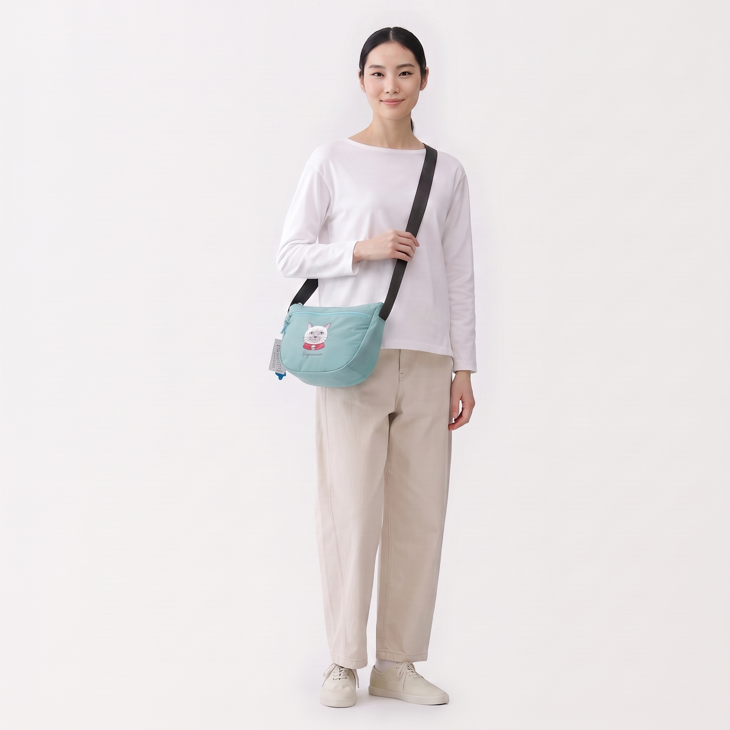 Kusuguru Japan Embroidered Cat Crossbody Bag Lightweight