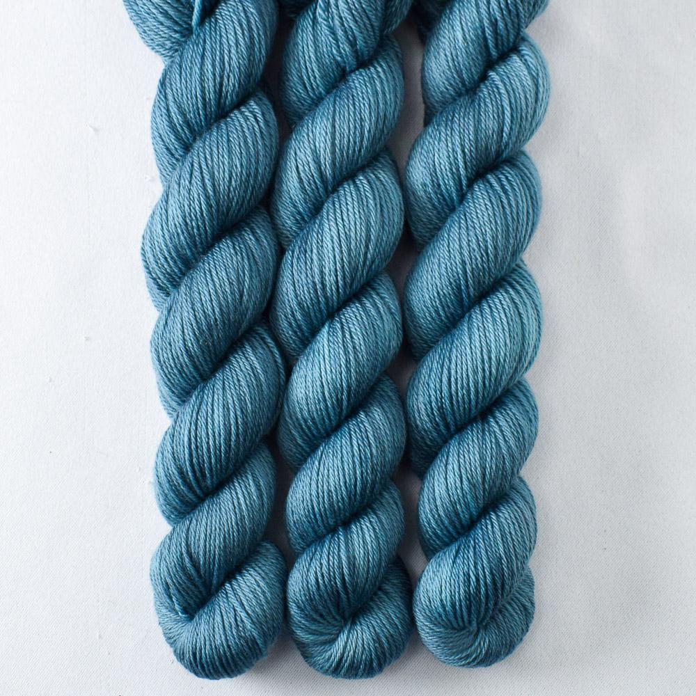 Yowza Mini DK by Miss Babs