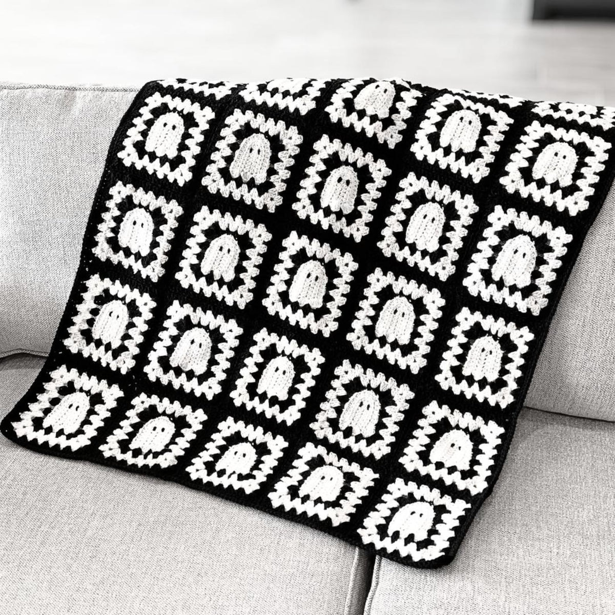 Crochet Granny Square Ghost Just for the Boo'z