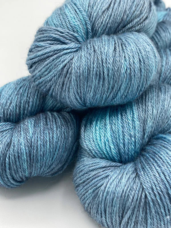 Cottage Fingering by Red Door  Fibers