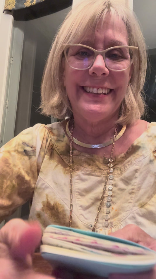 “Tiny Treasures: Mini Memory Journals” Workshop