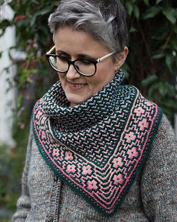 Rose Parade: Mosaic Knit Cowl Workshop
